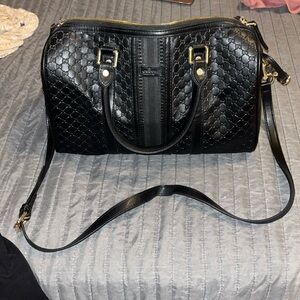 Gucci Black Leather Shoulder Bag